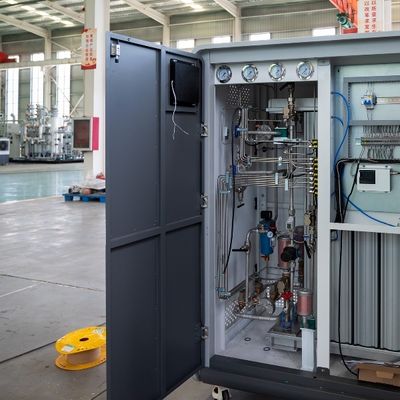 आसान संचालन 0.2KW लेजर कटिंग नाइट्रोजन जनरेटर मोबाइल बॉक्स के साथ